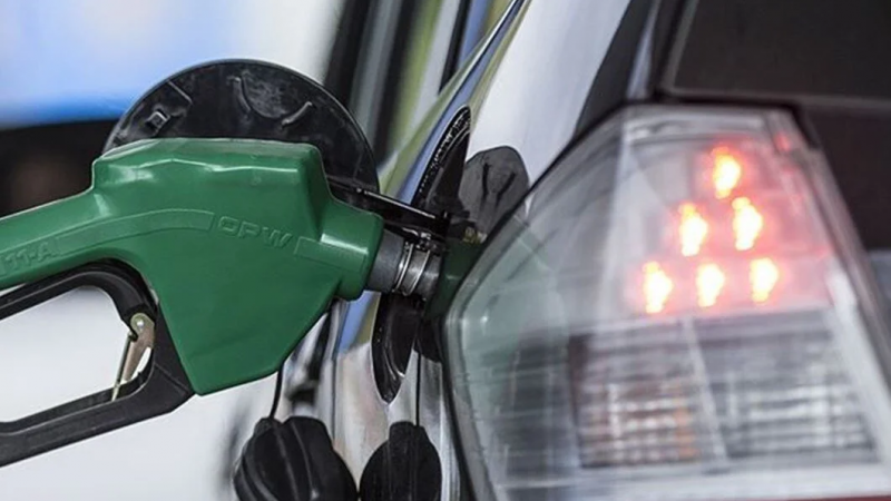 Akaryakıt Fiyatlarına Çifte İndirim! Benzin, Motorin ve LPG Fiyatları Komple Değişti! 4