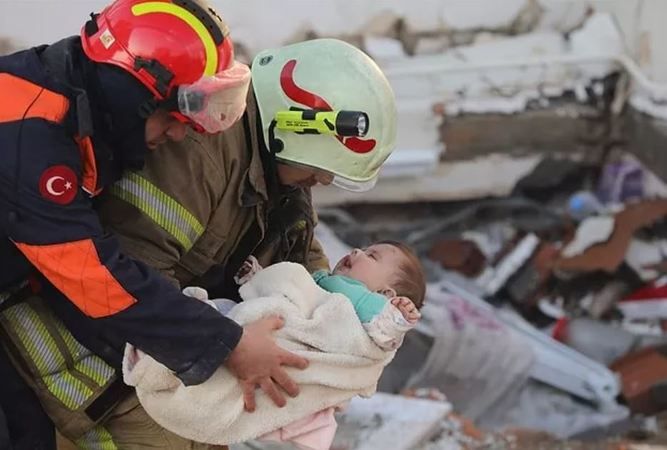 Kahramanmaraş’taki Deprem İstanbul’a Yansıyacak mı? Uzmanından İlk Açıklama Geldi! Milyonları İlgilendiriyor… 2