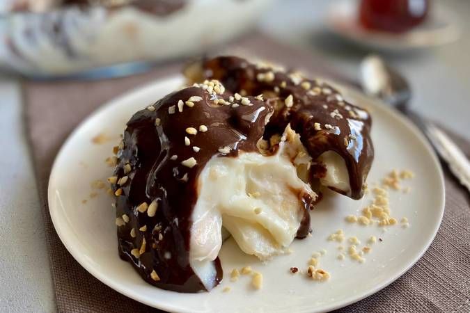 Bundan Sonra Tatlı Krizine Girdiğiniz An Cebiniz Yanacak! 6 Tane Profiterolün Fiyatını Duyan Mosmor Kesildi… 1