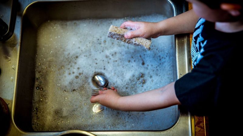 Tıkanmış Lavaboyu Açmanın En Kolay Pratik Yolları Nedir? Mutfak lavabo gider borusu nasıl temizlenir? 4