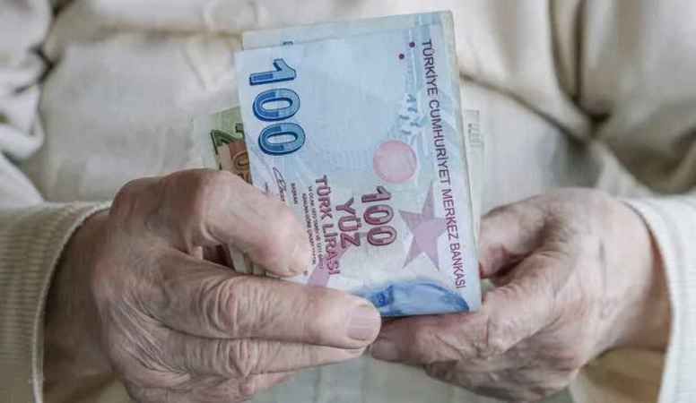 Emekli Vatandaşa En Az 6 Bin Lira! Bayram İkramiyesinde Rekora Koşuluyor; Zam Geldi… 2