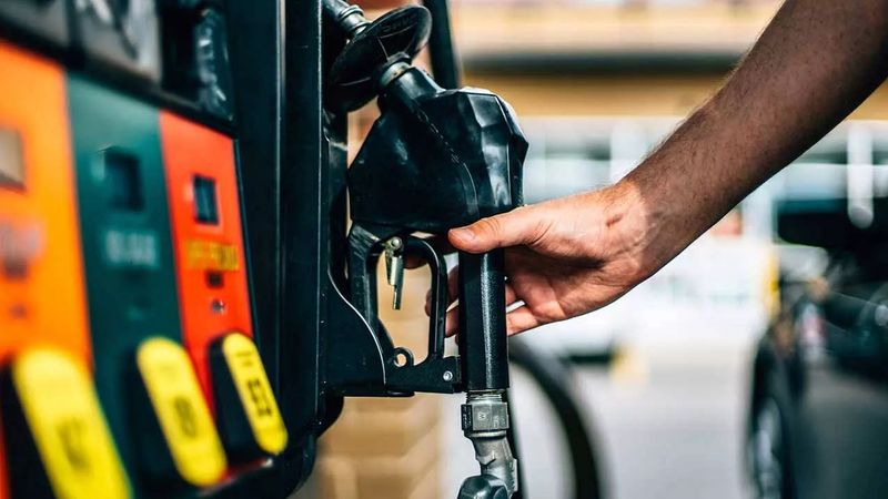 Akaryakıt Alacakların Dikkatine! Benzin ve Motorin Fiyatları Can Yakmaya Başladı! 6 Mart Akaryakıt Fiyatları… 3