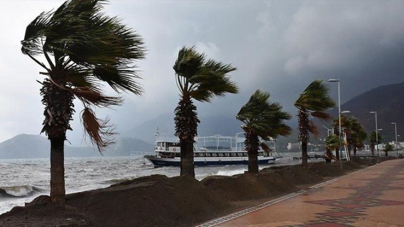 Meteoroloji’den Az Önce Duyuru Geldi! O Tarihlerde Dışarı Bile Çıkmayın; Göz Gözü Görmeyecek! 4