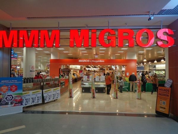 Migros Market Ayçiçek Yağı Fiyatlarıyla Müşterileri Mağazaya Doldurdu! Dışarda 170 Liraya Satılan Ürün 133 TL… 1