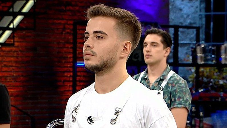 Masterchef Yarışmasının Dalyan Delikanlısıydı! Furkan Yalçın’ın Yeni Halleri Kızların Kalbini Çaldı! “Manken Olacak Adamsın!” 1