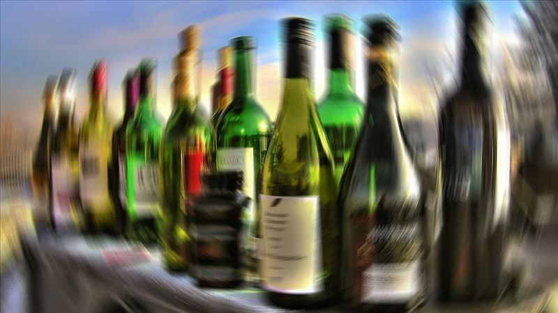 Alkolle Okkalı Zam Haberi! Fiyatlar Eli Kolu Yakacak! Sigaraya ve Alkollü İçeceklere Yeni Zam Yolda… Oranlar Belli Oldu! Artık Kimse İçemeyecek… 1