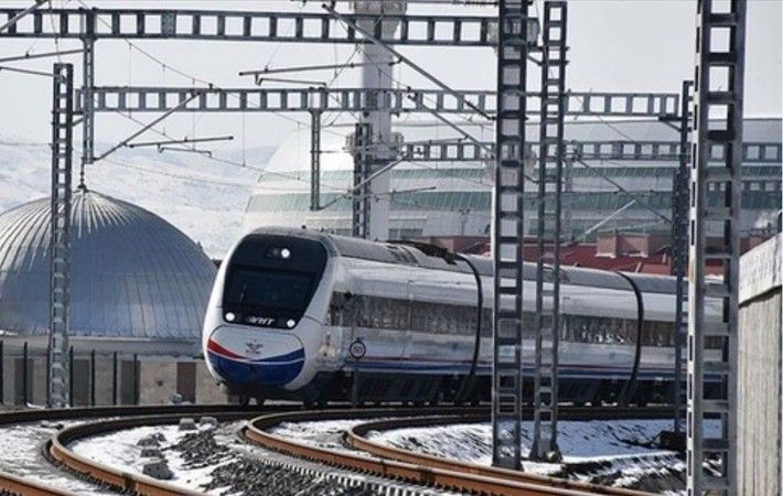 Ankara'nın Devasa Projeleri Nisan Ayında Açılıyor! Karadeniz Gazı, Ankara-Sivas Hızlı Tren Hattı, Zigana Tüneli, Başakşehir Metro Hattı ve AKM-Gar-Kızılay Metro Hattı… 2