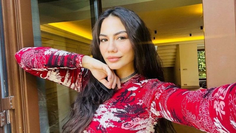 Demet Özdemir Neden Boşanma Kararı Aldı; Aldatıldı Mı? Jet Hızıyla Açıklama Geldi... Maddi ve Manevi Zorlu Süreç Başladı! 4