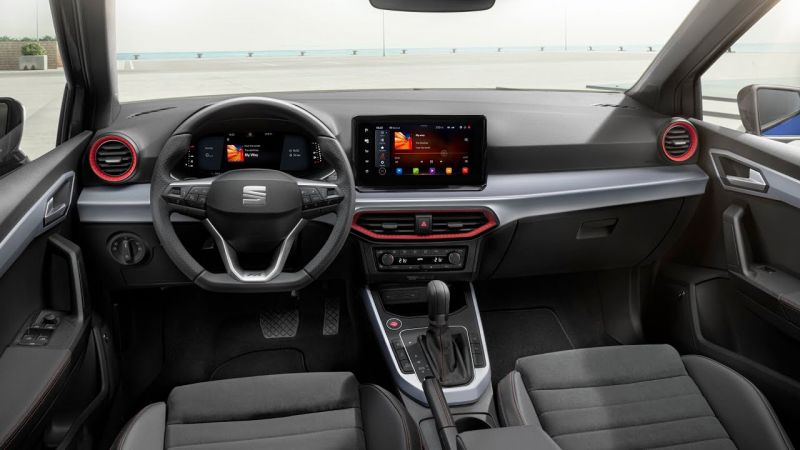 Seat Arona 2023 Fiyat Listesi! Sea'ın B-SUV Segmentinde Olan Aracı Seat Arona Güçlü Rakiplerine Göre Uygun Fiyatıyla Öne Çıkıyor...İşte Detaylar... 3