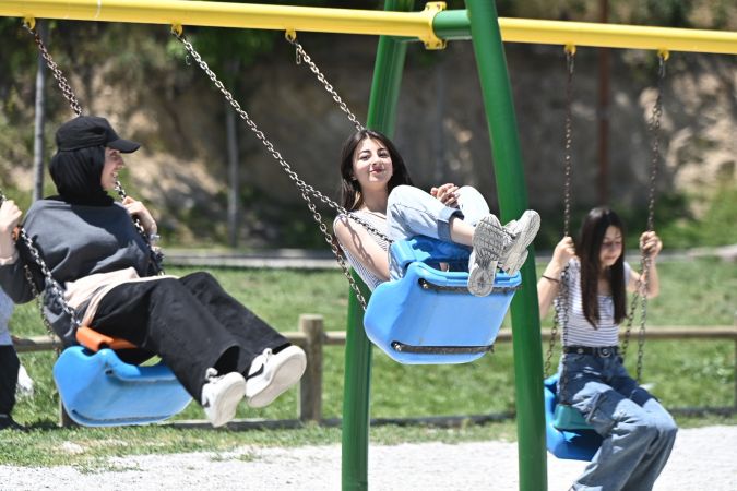 Ankara’nın En Gözde Mekanı Oldu! Üreğil Millet Bahçesi Tatilde Doldu Taştı... Piknik, Yürüyüş, Çocuk Parkları! 13