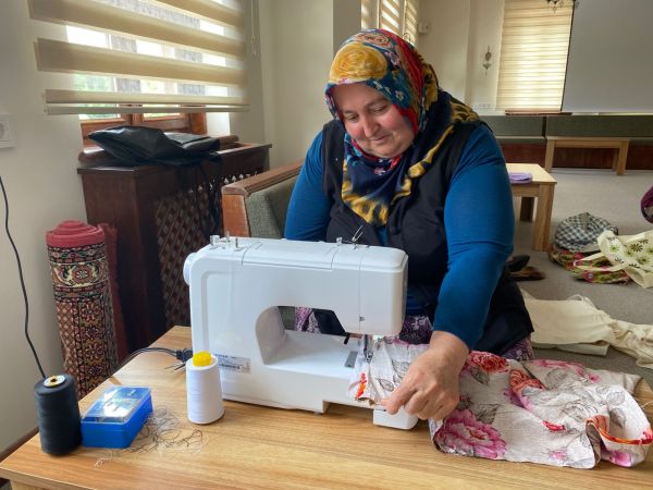 Mamak'ta Mahalle Konakları Çok Eğlenceli! Kusunlar Mahalle Konağı’nda Yaz Etkinliliği Yapıldı... 3