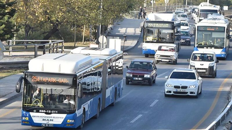 15 Temmuz’da toplu taşımadan ücret alınmayacak! Ankara Büyükşehir Belediyesi Açıkladı! EGO Otobüsleri, Metro ücretsiz… 1