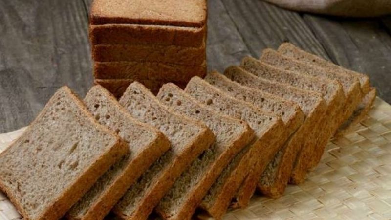 Ekmeksiz Doymayanlara Güzel Haber! Hatta Yemeklere Banarak Yiyin! Diyette Ekmek Yemek İçin Bu Listeye Göz Atın! 2