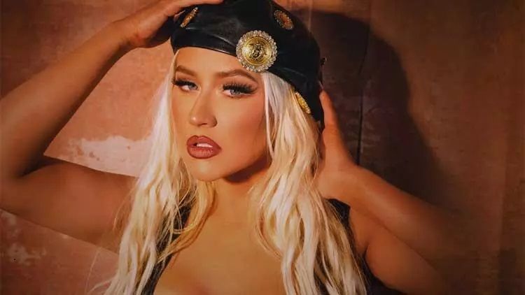 Ünlü şarkıcı Christina Aguilera’nın Sahne Fiyatına Olağanüstü Zam! “Ev Mi Alsam, Christina Aguilera'ı Mi Dinlesem?” Twitter Ayağa Kalktı! 2