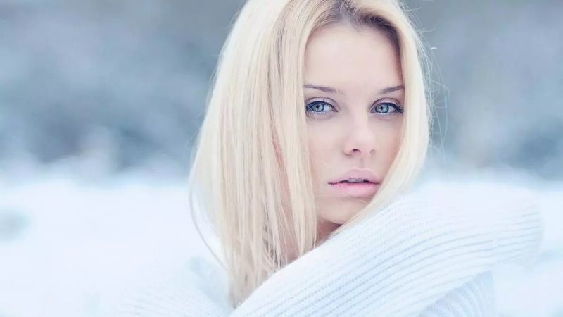 Rus Kadınları Bu Yöntem Sayesinde Güzel Oluyorlarmış! Parlak ve Kadife Gibi Tenin Sırrı Ortaya Çıktı… İşte O Karışımın Tarifi! 1