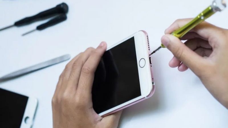 Apple iPhone 11, 12, 13, 14 ekran değişim fiyatı ne kadar? Ankara’da En Ucuz iPhone Ekranı Nerede, Nasıl Değiştirilir? 1