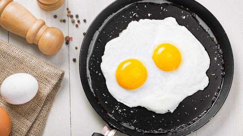 Yumurtanın sarısı mı yoksa beyazı mı daha faydalı? Canan Karatay, konuya açıklık getirdi: Yumurtayı bu şekilde yiyin… 1