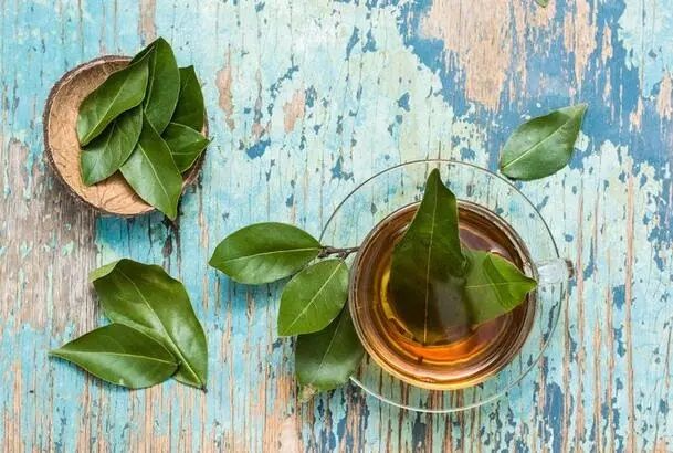 Bu çay, beli incecik yapıyor: Yeşil çaydan bile daha etkili! Her mutfakta mutlaka bulunmalı… 1