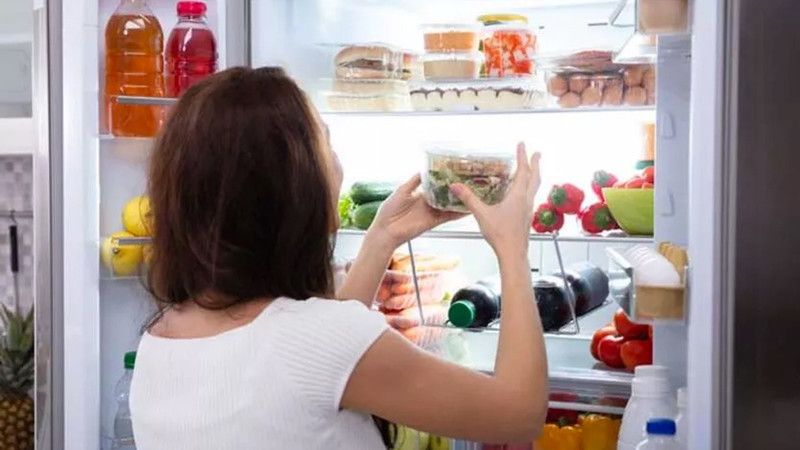Bu besinler, asla buzdolabına koymayın! Uzmanlar Uyardı : O Yiyecekler Zehir Saçıyor... Kahve, ekmek, domates… 1
