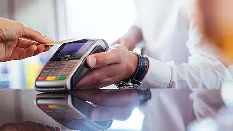 Kredi kartından nakit avans kullananlar dikkat: Merkez Bankası kararını verdi, faiz oranları bugün arttı! İşte güncel faiz oranları 1