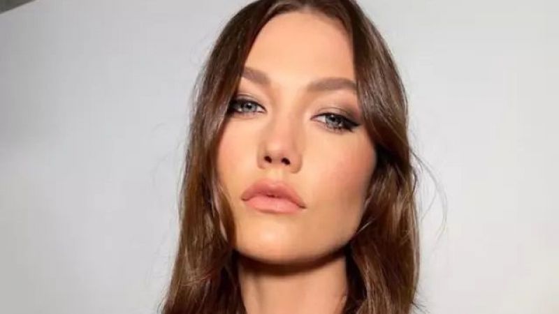 Victoria's Secret Mankeni Karlie Kloss Sır Gibi Sakladığı Güzellik Sırrı Ortaya Çıktı! Milyonlar Akım Yarattı; Herkes Bunu Yapmaya Başladı! Meğer… 5