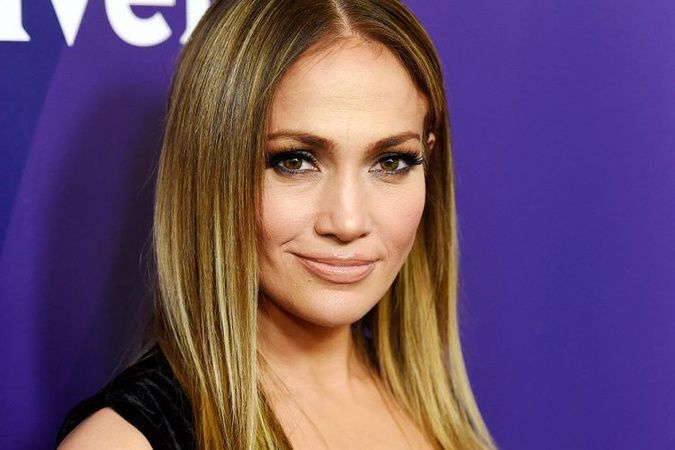 54'lük Jennifer Lopez’in güzellik sırrı ortaya çıktı: Lopez, yıllara meydan okuyan güzelliğini buna borçlu! 1