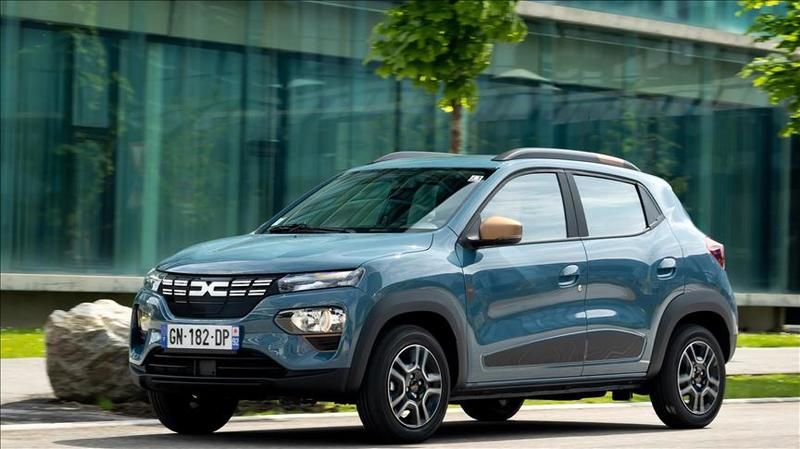 Dacia'dan beklenmedik hamle: Togg'un liderliğini elinden aldı! Türkiye'nin en ucuz elektrikli otomobili satışa çıktı! 3