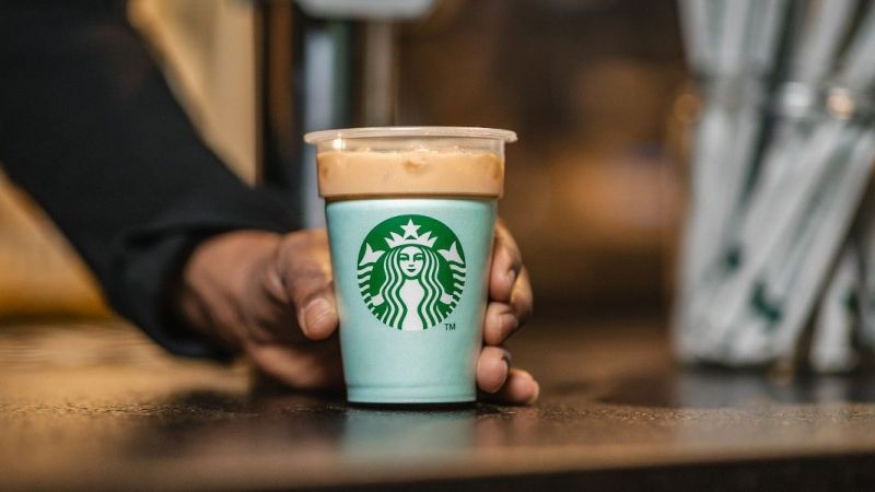Starbucks’ta fiyatlarına Yeni Zam! Rekor seviyeye ulaştı: Latte, Mocha, filtre kahve ne kadar oldu? Kahvesiz güne başlamayanlar, bu habere çok üzülecek… 1