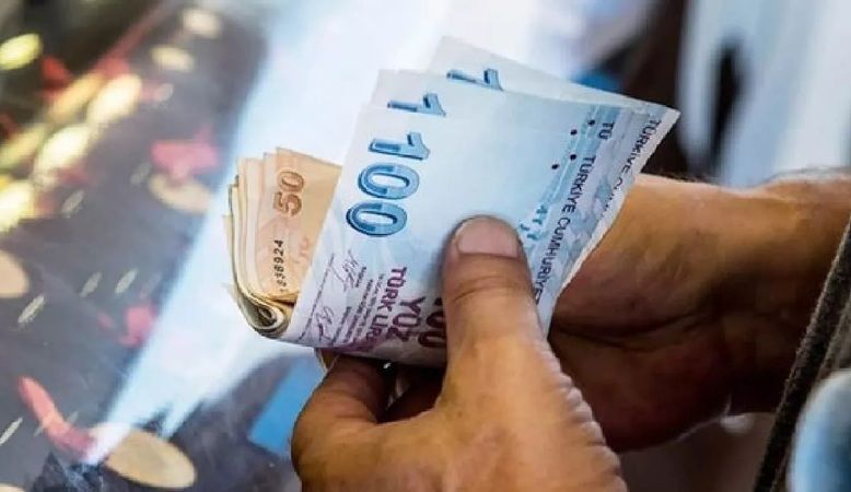 Merkez Bankası'nın raporu ortaya çıktı! Memuru, Asgari ücretli, Emekli... 2024 maaş artışlarına asgari ücret zammı etki edecek! 3