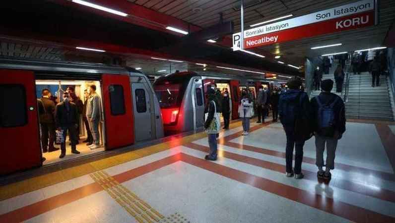 Ankara’da, metro kullananlar, bu haberi mutlaka okumalı: Metro seferleri, sabah o saatte başlıyor! Akşam son sefer saat kaçta? 1