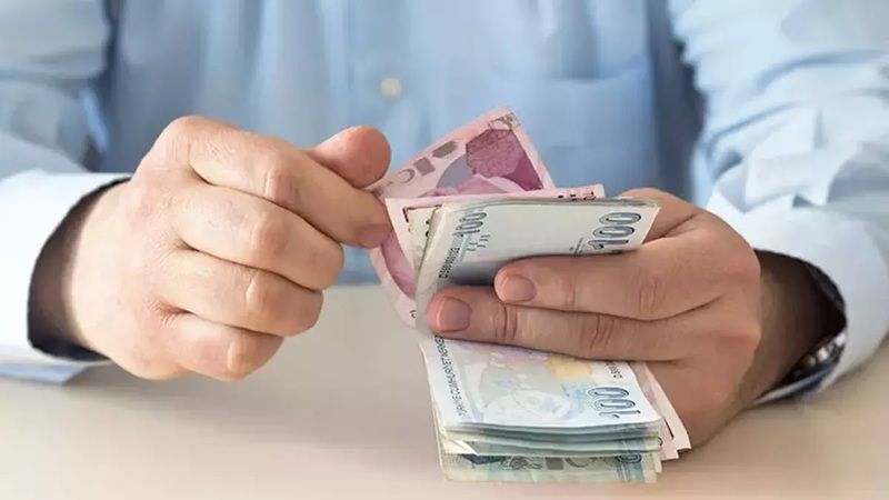 EYT kredisinde yeni gelişme! Maliye Bakanlığı açıkladı: Halkbank’tan devlet destekli kredi başvuruları başladı 1