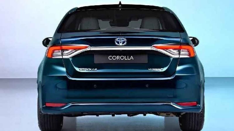 Toyota Corolla Ağustos Ayına Okkalı Zam İle Giriş Yaptı! Yıl sonu gelmeden o fiyata çıkabilir... İşte Güncel Corolla Fiyat Listesi! 3