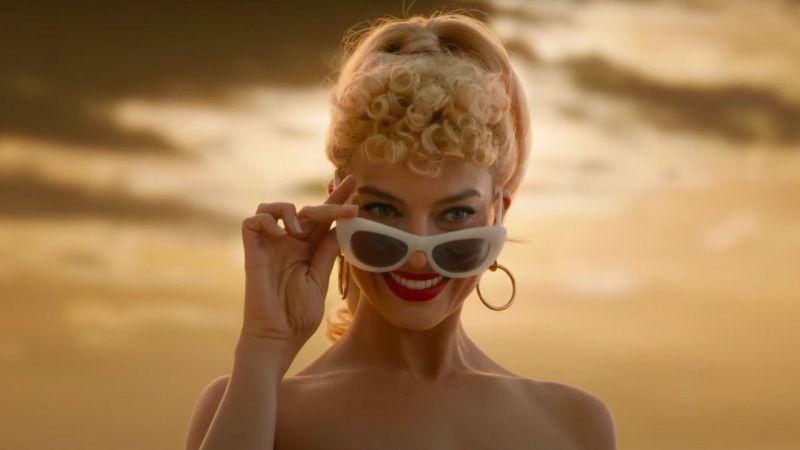 Barbie’nin yıldızı Margot Robbie’nin filmden kazanacağı parayı duyan kulaklarına inanamıyor: Milyonlarca dolar alacak 4