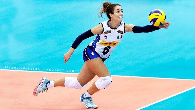 Kadın Milli Voleybol Takımının başantrenörü İtalyan Daniele Santarelli'nin eşi bakın kim? Santarelli’nin eşini görenler, gözlerine inanamadı! 5