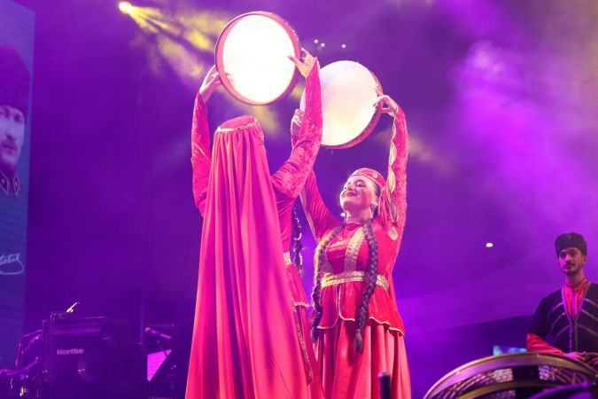 Etimesgut, Anadolu'nun Kültür ve Sanat Rüzgarıyla Coştu: 25. Festival Funda Arar'la Final Yaptı! 5