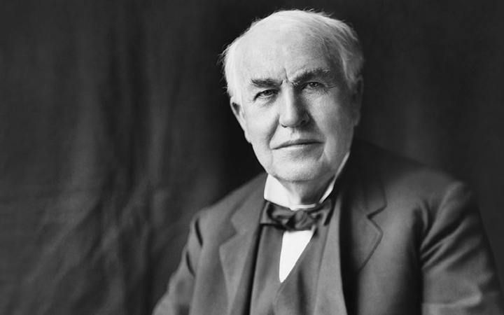 Cübbeli Ahmet Hoca O Soruya Cevap Verdi! Peki, Ampulü İcat eden Thomas Edison Cennete Girer mi? 4