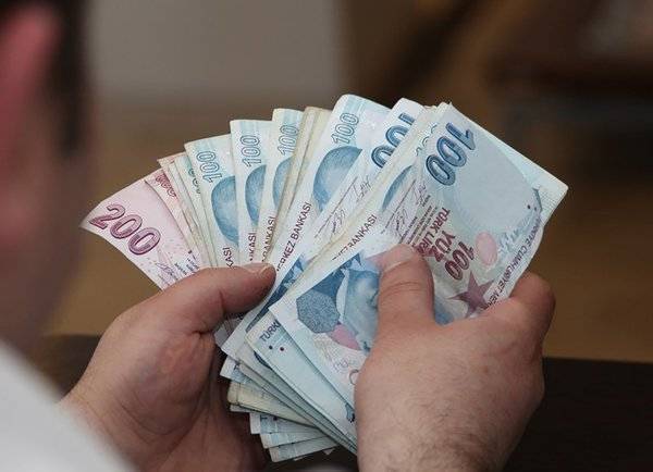 Emekliye Maaş Zam Mı ve Refah Payı Heyecanı! Yüzde 25 + Refah Payı + 5,000 TL ikramiye çok mutlu edecek… 3