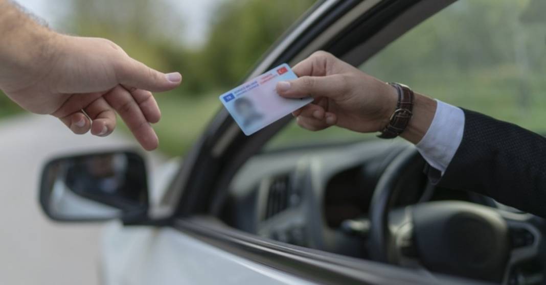 Trafik cezalarında '15 gün' detayı! Ödeyene indirim, geç kalana her ay için yüzde 5 zam... Tek tek hesaplandı 3