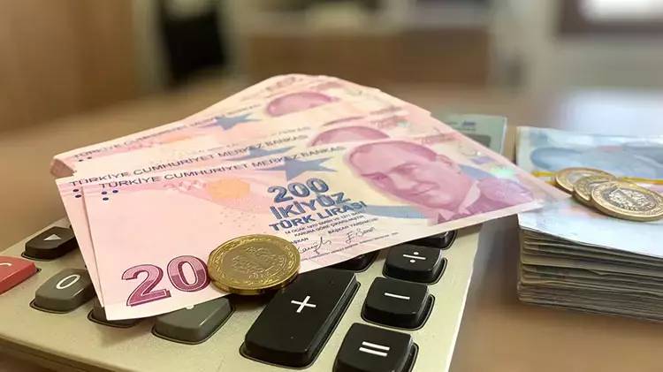 Merkez Bankası'nın açıklaması hesapları değiştirdi! Ocak 2024 memur, emekli maaşı zammı: Yüzde 43+7... 3