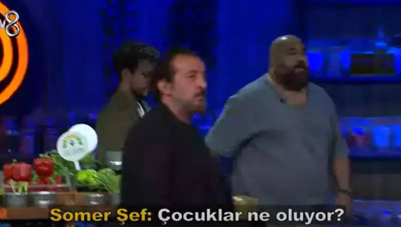 MasterChef All Star’da ilk diskalifiye: Görüntüler ortaya çıktı, Barbaros ile Barış’ın kavgası Somer Şef’e o sözü söyletti! 4