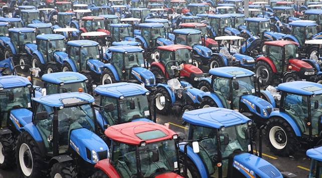 Çiftçiler dikkat! New Holland traktör alımlarına o bankadan kredi desteği: Şimdi çekin, 84 ayda geri ödeyin 3