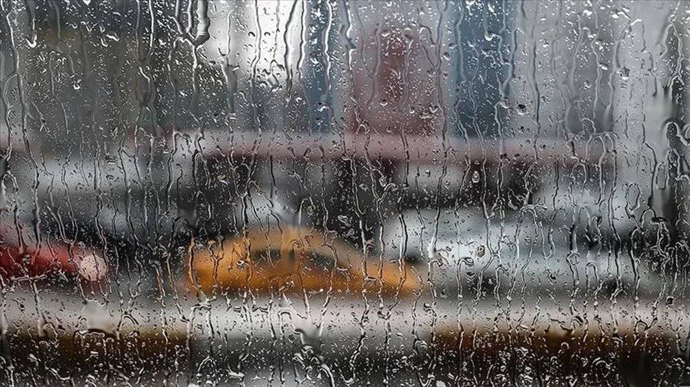 Meteoroloji Genel Müdürlüğü o saatler için Ankaralıları uyardı! Şarıl şarıl yağmur o saatte bastıracak 4