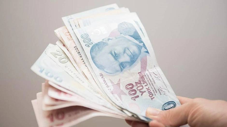 Emeklileri ihya edecek rakam duyuruldu: En düşük emekli maaşı 14 bin 400 TL olabilir! Gözler şimdi TBMM’de 1