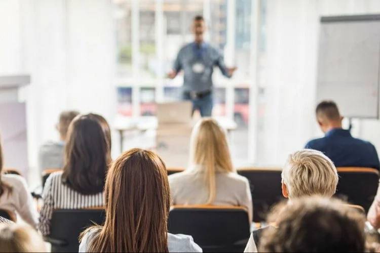 Çokça tartışılmıştı: Öğretmen seminerleri hakkında yeni karar! Bakan Tekin açıkladı… 4