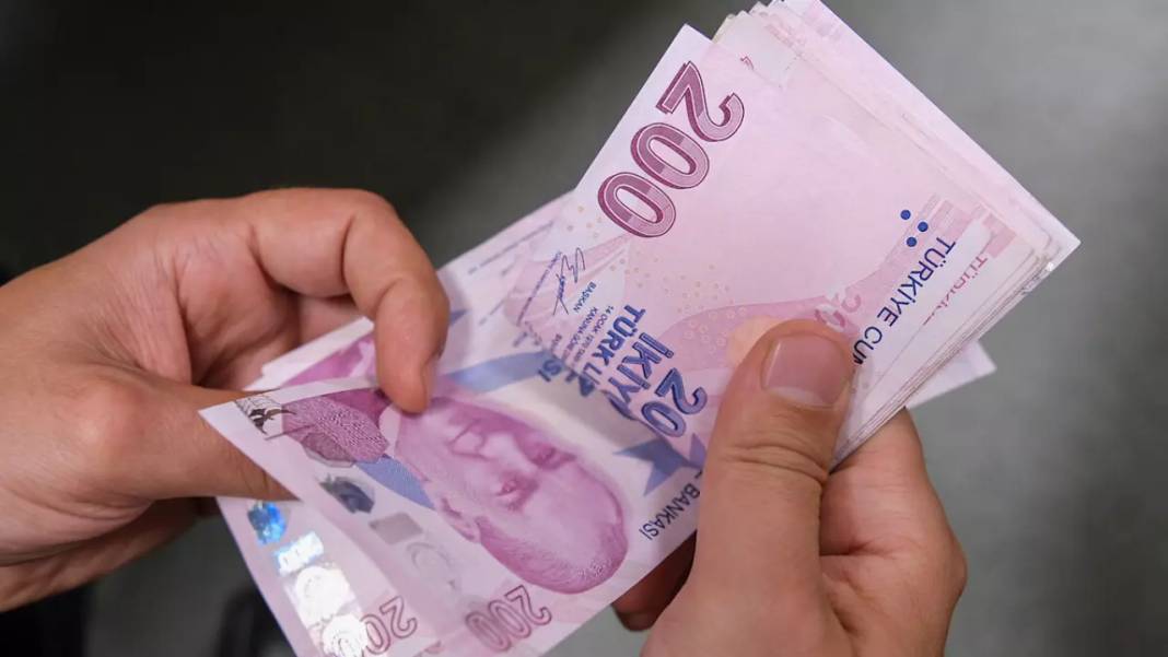 Türkiye Ekonomi Bankası'ndan şoke eden açıklama! Kredide faizler yüzde 1'e çekildi: Günde 150 TL'ye 50 bin TL hesabınızda 4