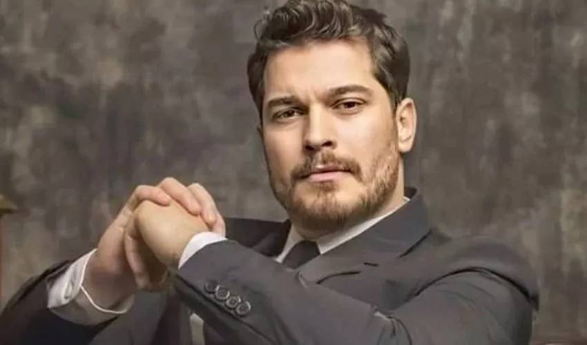 Çağatay Ulusoy’un Ekrana dönüş bedeli ağır oldu! Bölüm Başı Ücreti Dudak Uçuklattı! 1