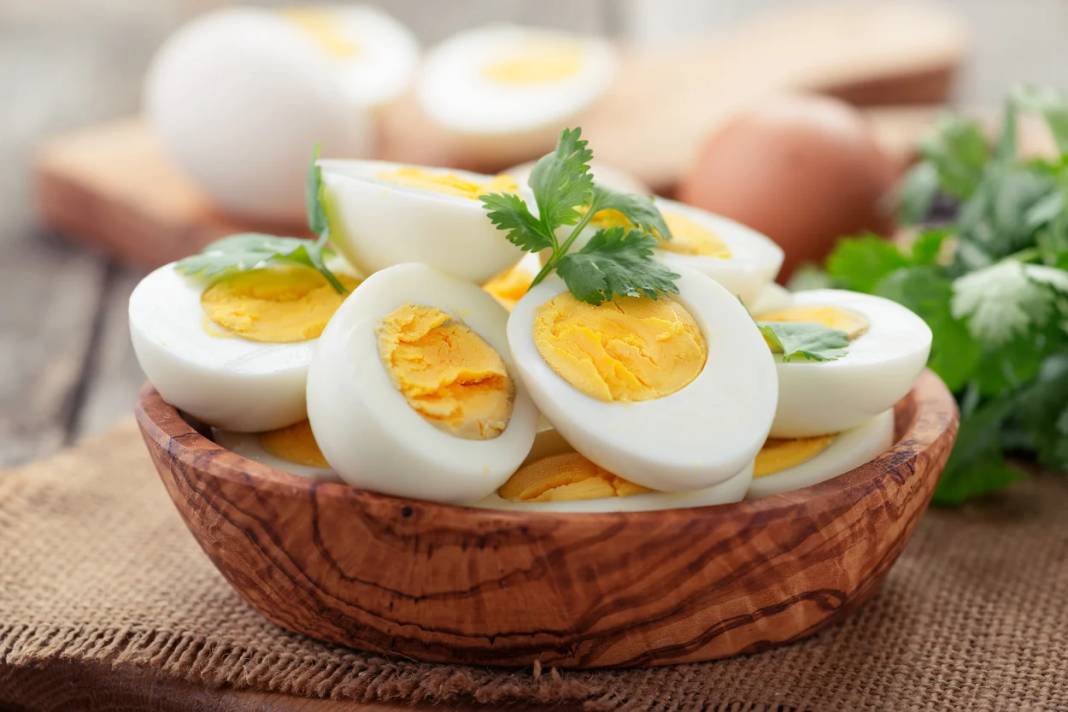 Her gün yiyoruz farkında değiliz: Yumurtanın bu faydaları pek bilinmiyor! Meğer beyinde çok önemli bir rolü varmış 2