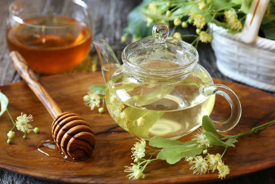 Ihlamurun rengi böyleyse sakın içmeyin! Doğru ıhlamur demlemek için altın tüyolar… İçine mutlaka bunu atın 2