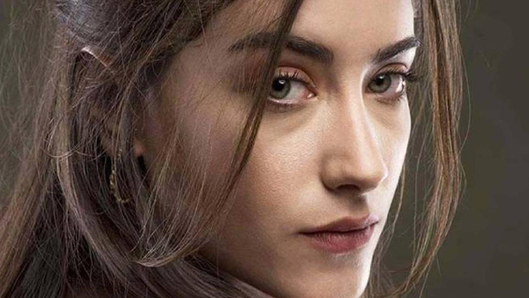 Hazal Kaya’nın batıl inançları “varlık içinde yokluk”! Onları yapmadan evden çıkamıyor! 2