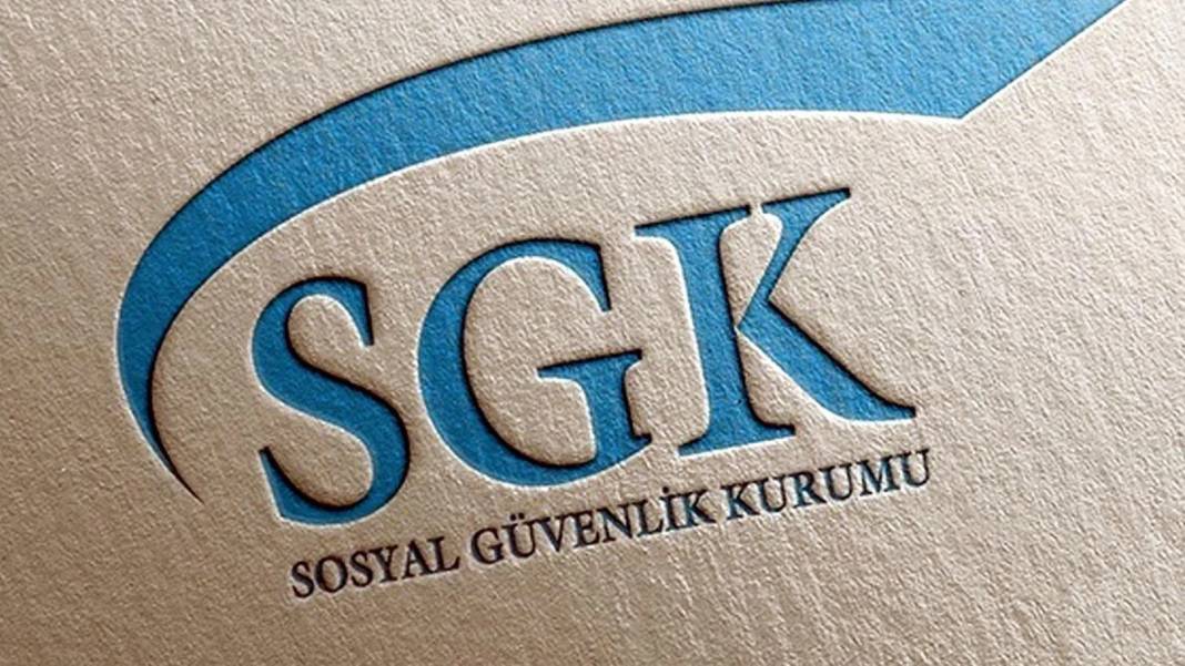 Emeklilik bekleyenler aman dikkat; SGK açıkladı! Hizmet dökümünde bu harfler olanlar emekli olamayabilir! Hemen kontrol edin 1